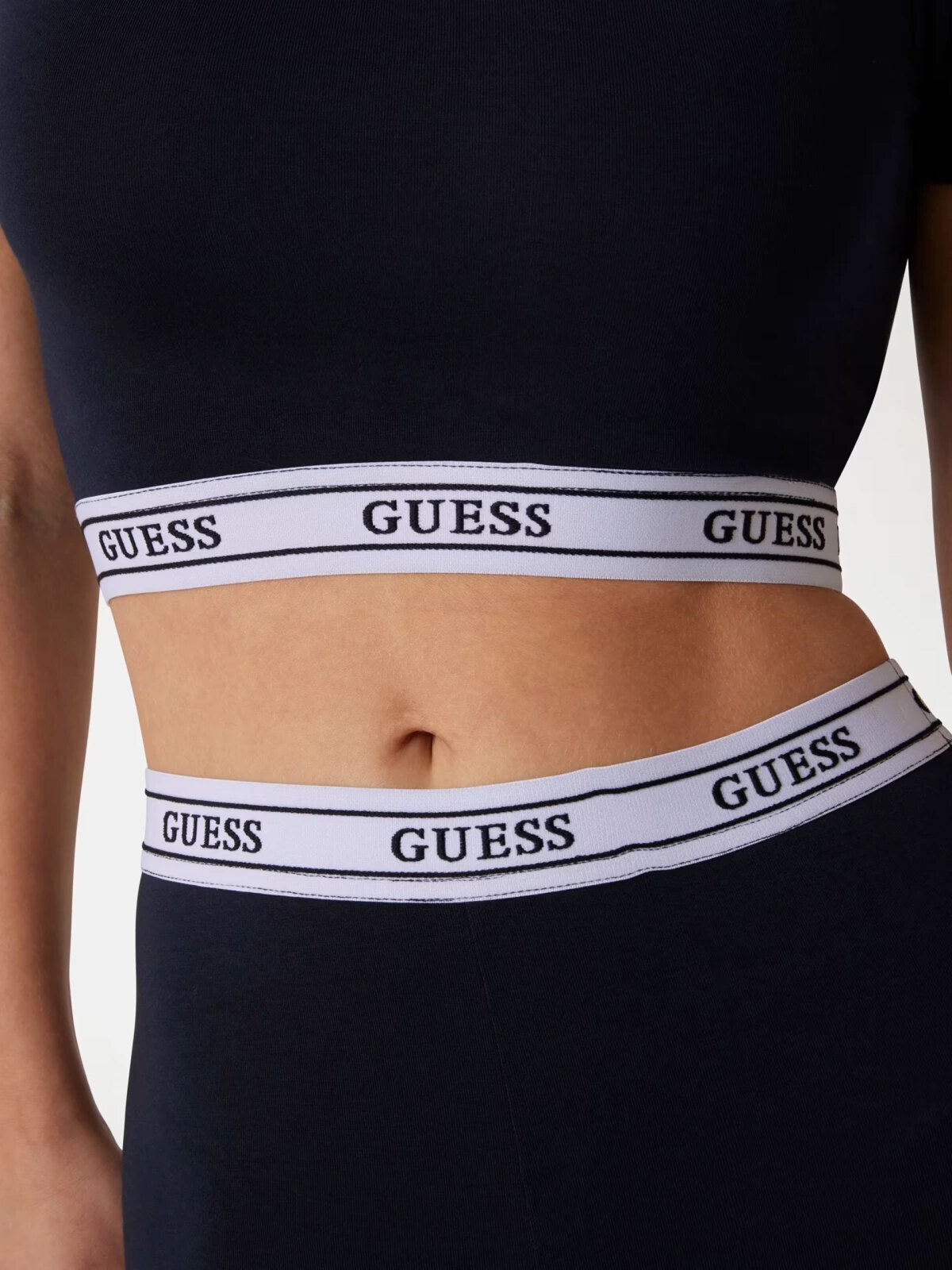 Брюки скинни GUESS — фото 2